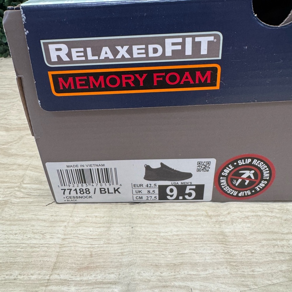 Skechers Work Relaxed Fit Cessnock - M9.5 - Picture 10 of 11